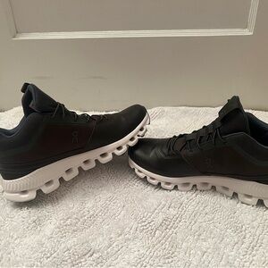 On Cloud Hi Waterproof Women’s Size 7.5 US Fir Umber  Swiss Engineering Shoes